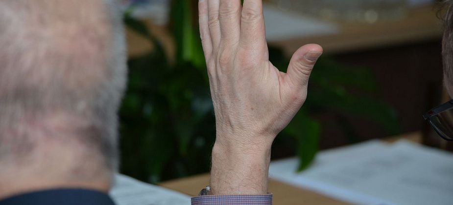 "Почему граждане не должны избирать главу?" Мэр будет выбран из кандидатов губернатора