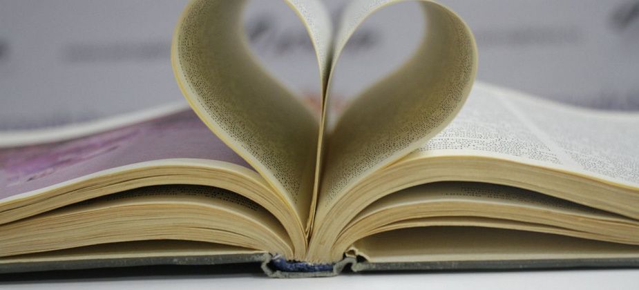 В библиотеке состоится литературная программа “Книгодарение - чудотворение”