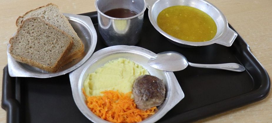 В честь Дня народного единства у осужденных женщин было праздничное меню