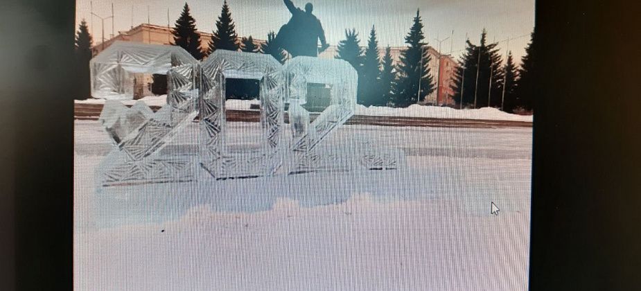 В ледовом городке Краснотурьинска сломали надпись “2023”