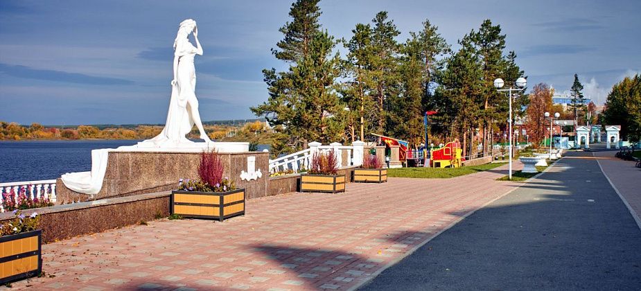 Конфликт на набережной довел горожанина до суда. Экс-сожительница из Серова обвинила его в побоях