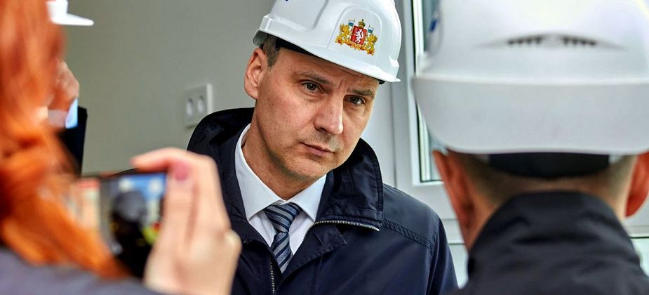 Денис Паслер проинспектировал проблемные стройки в Краснотурьинске