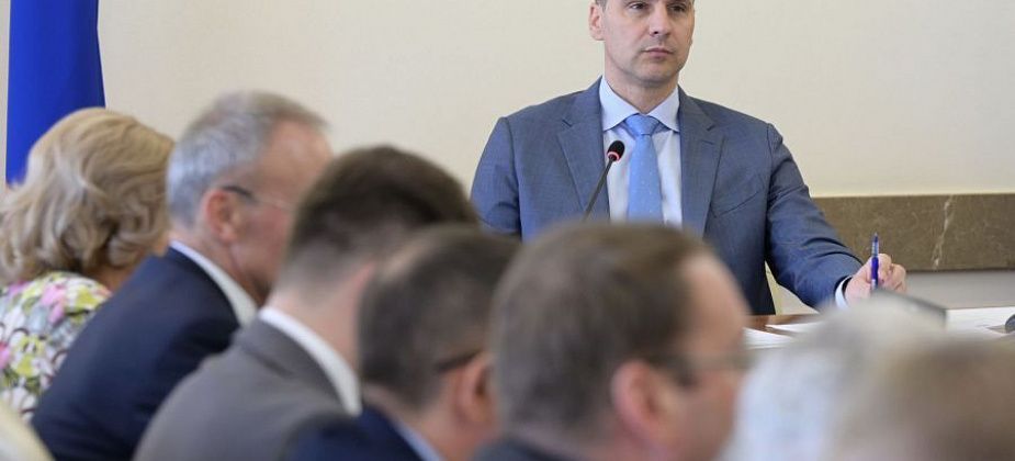 Денис Паслер направил более 235 миллионов рублей на подготовку врачей для больниц региона