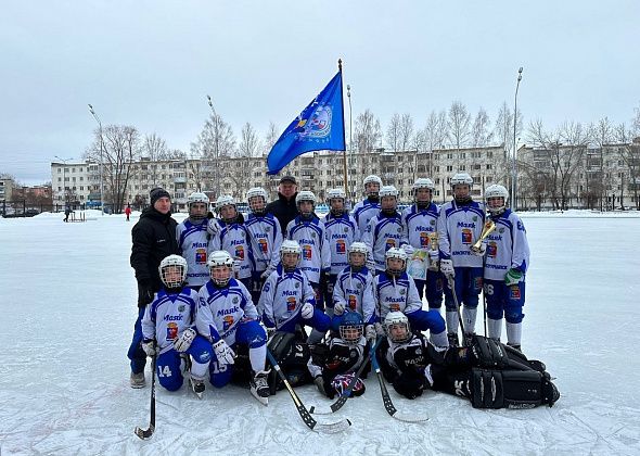 Краснотурьинские хоккеисты выступают в финале "Плетеного мяча". Пока наши идут в середине таблицы