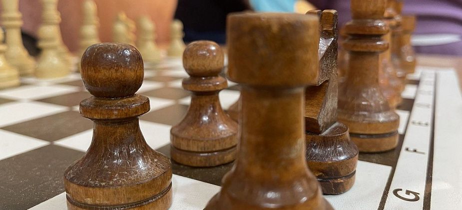 Краснотурьинские шахматисты сыграли в Карпинске