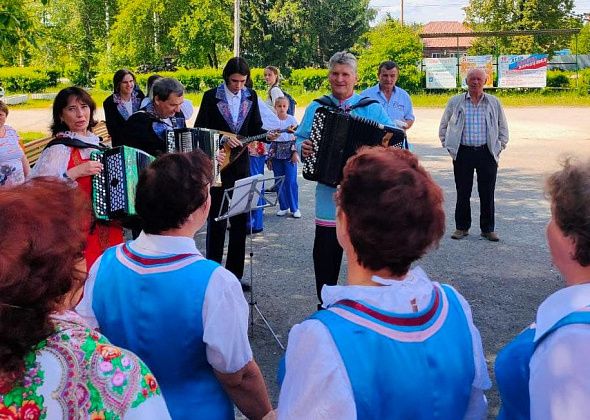 Более 100 участников собрал фестиваль народного творчества на Воронцовке