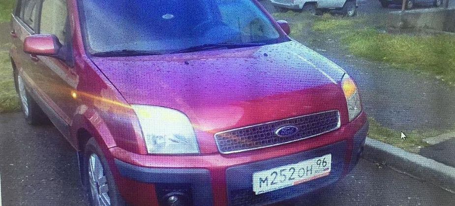 В Краснотурьинске разыскивают авто, уехавшее с места ДТП 