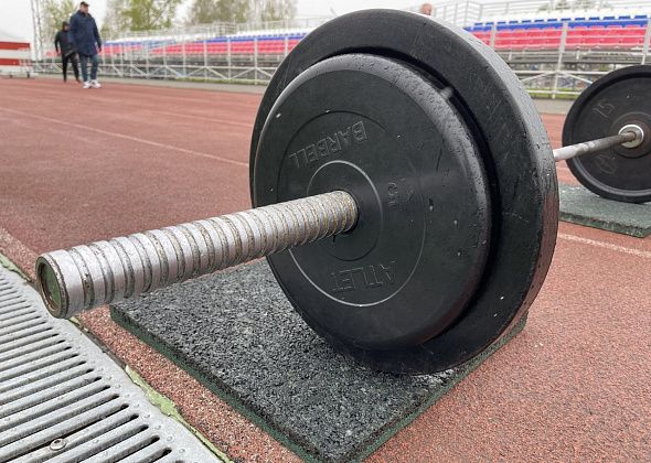 Секция пауэрлифтинга приглашает подростков на бесплатные тренировки