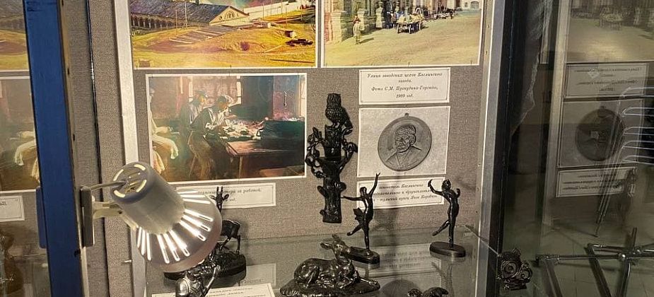В Краснотурьинском краеведческом музее открылась новая выставка чугунного кружева