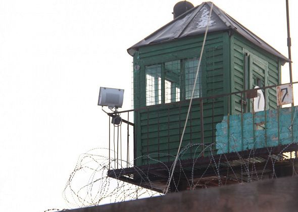 Суд отказал колонии во взыскании 41 тысячи рублей с бывшего бухгалтера учреждения