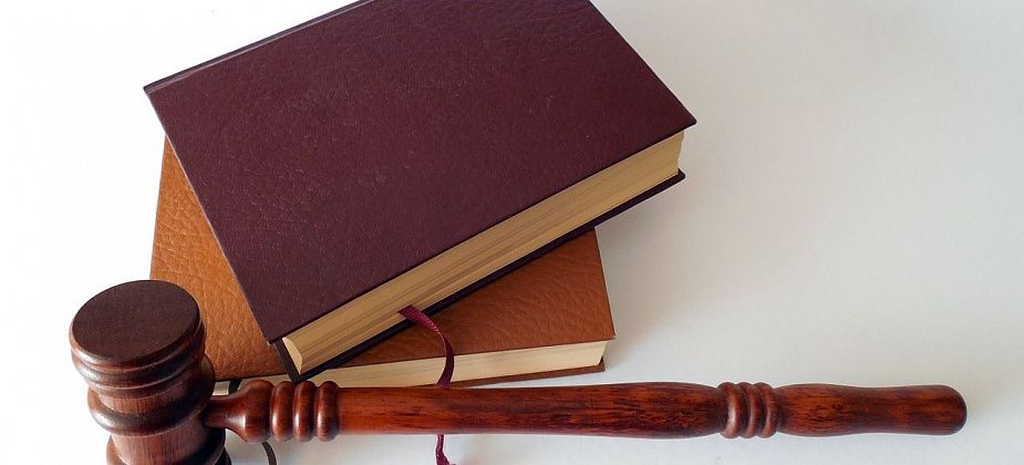 Прибавка к пенсии, новые правила регистрации авто и штрафы за непропуск "Скорой". Чего еще ждать в августе?