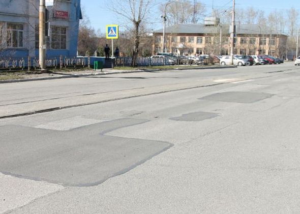 Городские дороги вымоют и польют за 600 тысяч рублей
