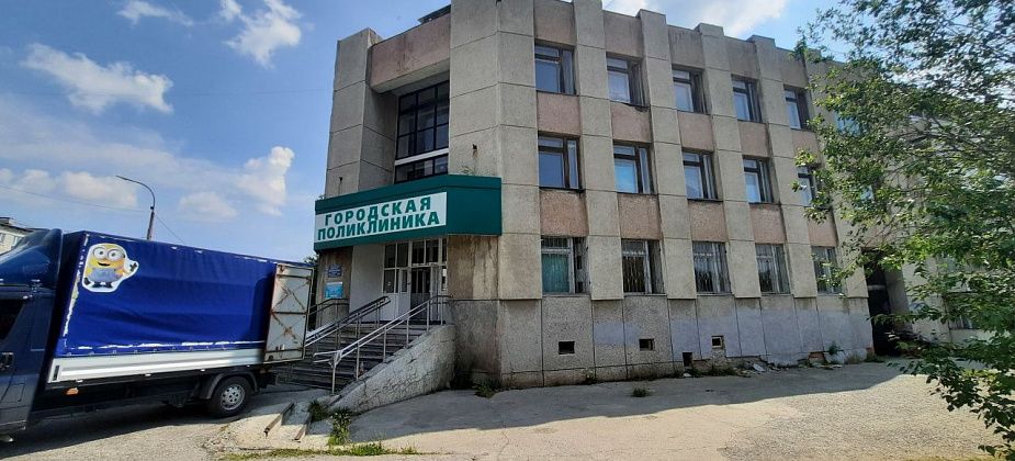Помещение филиала поликлиники отремонтирует фирма, которая занялась фасадом