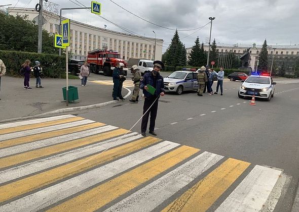 80-летний водитель сбил двух детей на пешеходном переходе 