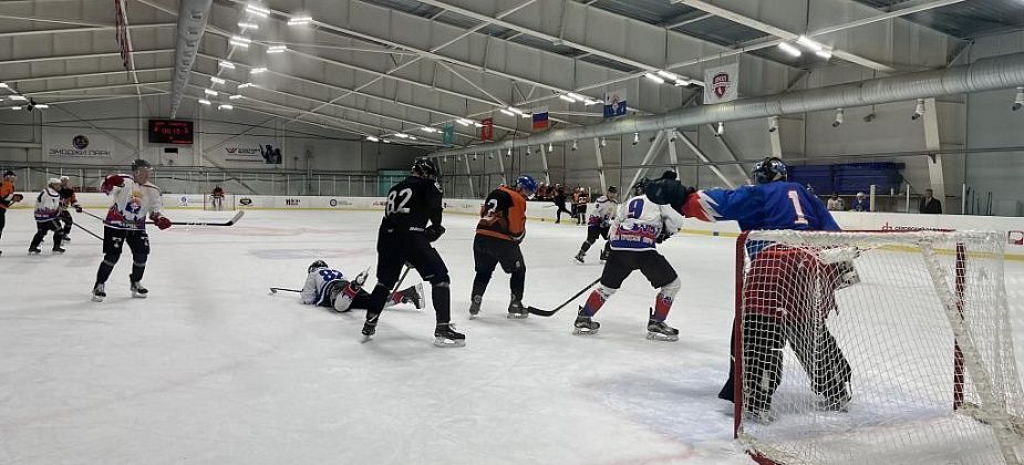 Хоккеисты-любители из Серова и Краснотурьинска проведут турнир 