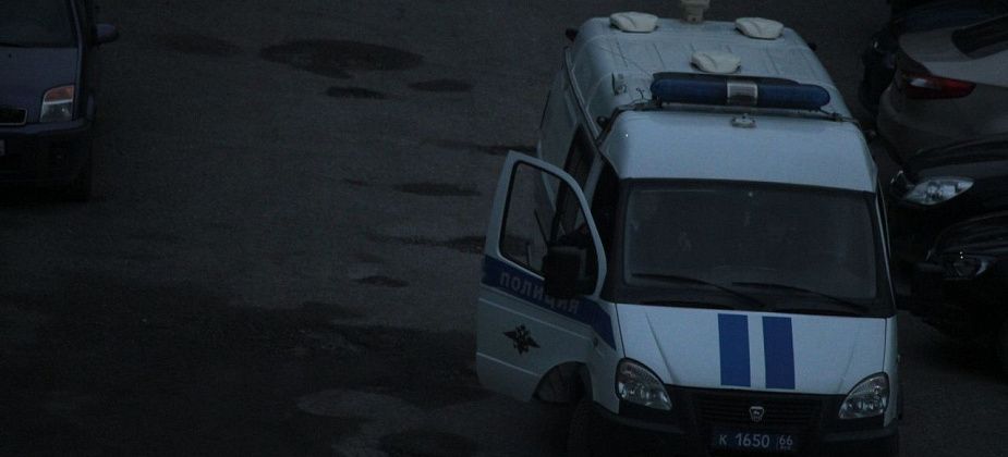 Рецидивист в маске ограбил магазин в Краснотурьинске и уехал в Екатеринбург