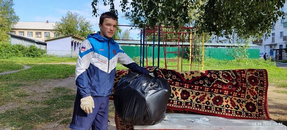Воспитанники «Разведчика» убрали квартиру ветерана Афганистана 