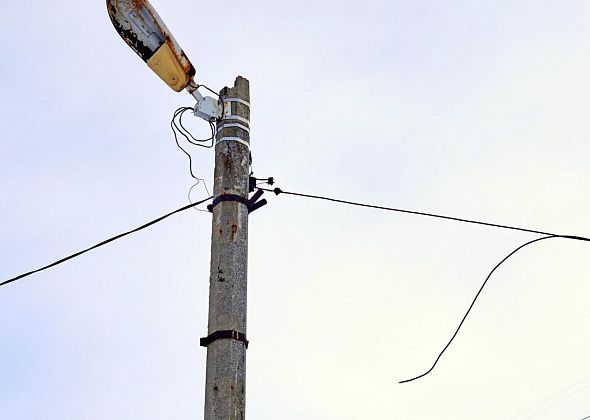 Жителям Заречного угрожает опасность из-за оборвавшегося провода от ЛЭП