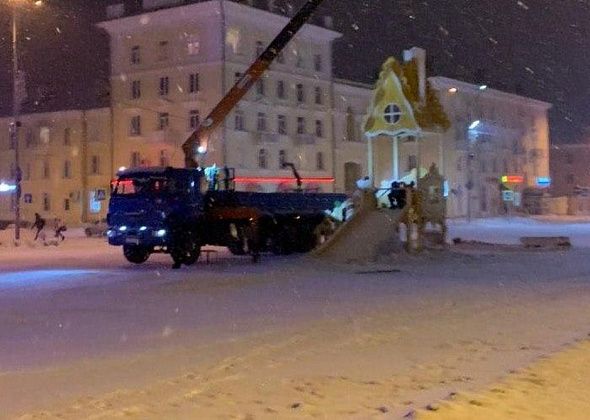 Центральную площадь откроют для проезда сегодня-завтра