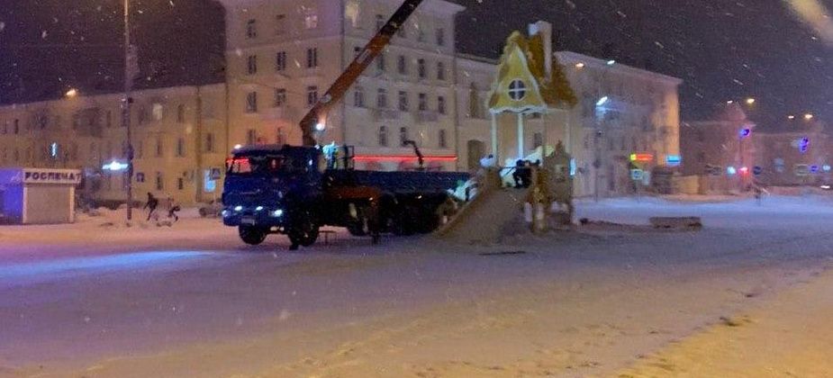 Центральную площадь откроют для проезда сегодня-завтра
