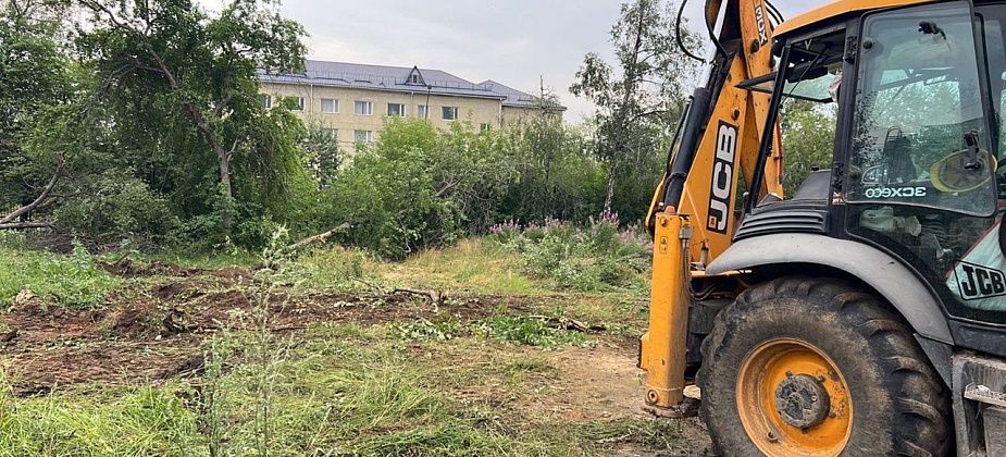Площадку для школы №2  уже начали готовить, но непонятно, кто будет строить