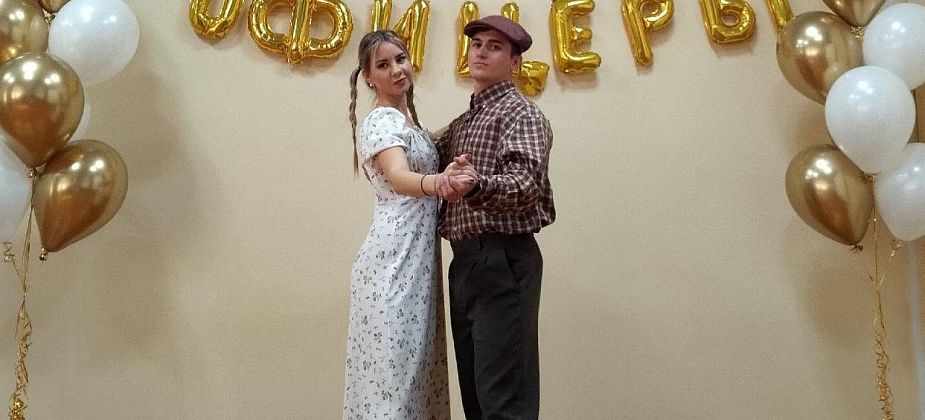 Начальник караула ИК-16 станцевал вальс на конкурсе «Виват, офицеры!»