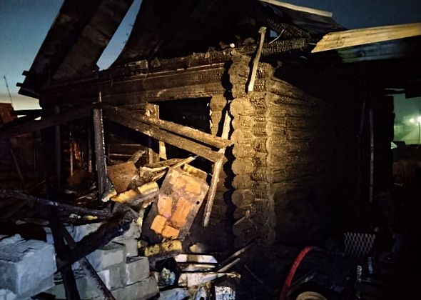 Дом восстановлению не подлежит. Пожар лишил крова семью на Суходойке