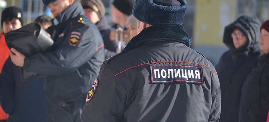 Полицейским Краснотурьинска окажут медпомощь на 800 000 рублей