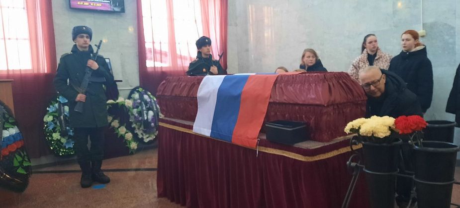 «Я обязательно вернусь». Сегодня похоронили погибшего на СВО Андрея Турышева