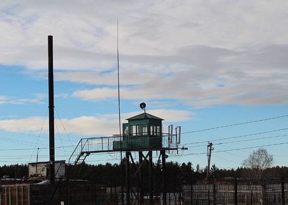 Осужденный требует 200 тысяч рублей от колонии