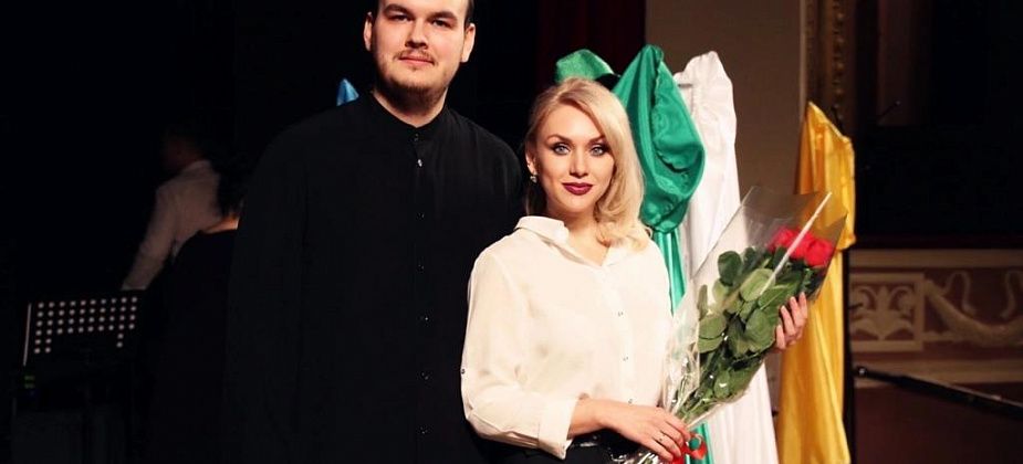 “Хотели отвлечь людей от гаджетов”: преподаватель колледжа искусств - о спектакле про Элли и ее друзей