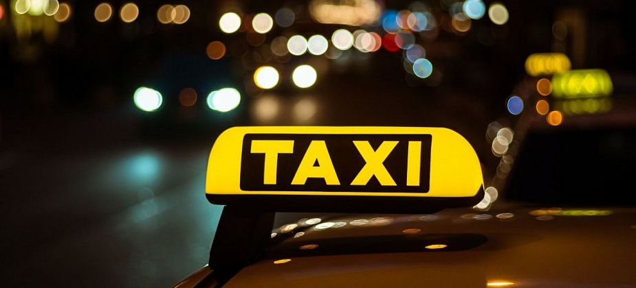 Госавтоинспекция проверяет работу такси