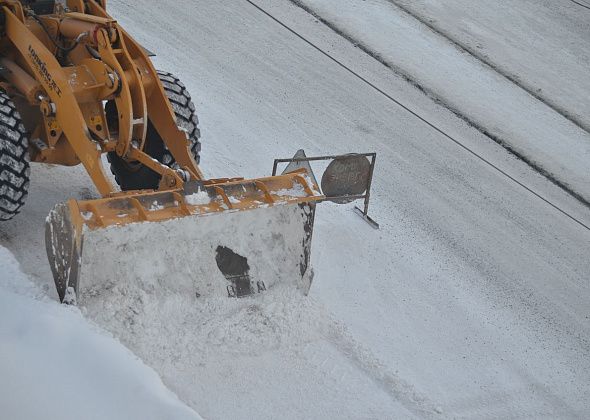 Основные работы по ликвидации последствий снегопадов начнутся с 21.00  