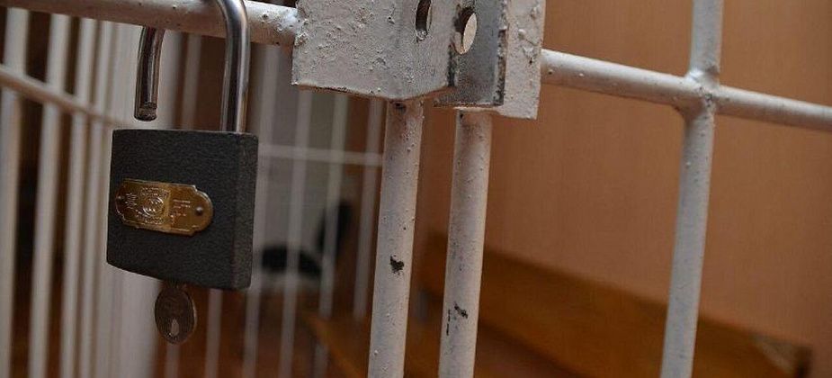 В горсуде рассмотрят дело жительницы Карпинска, оскорбившей судью