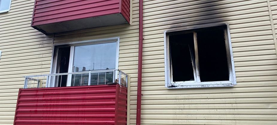 Огнеборцы спасли 10 горожан на пожаре в многоэтажке