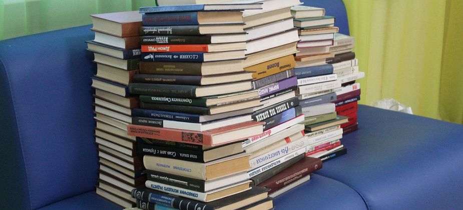 Ко дню книгодарения собрали более 500 книг