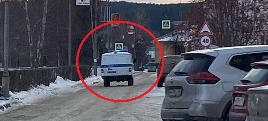 Полицейские в Краснотурьинске врезались в машину коллеги и с места происшествия скрылись