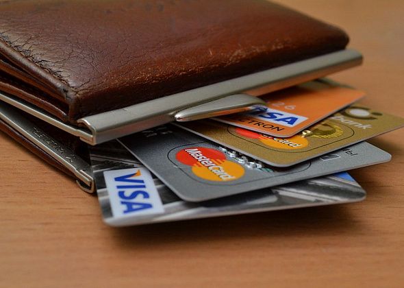 Женщину, укравшую с карточки знакомого 43 тысячи рублей, осудили