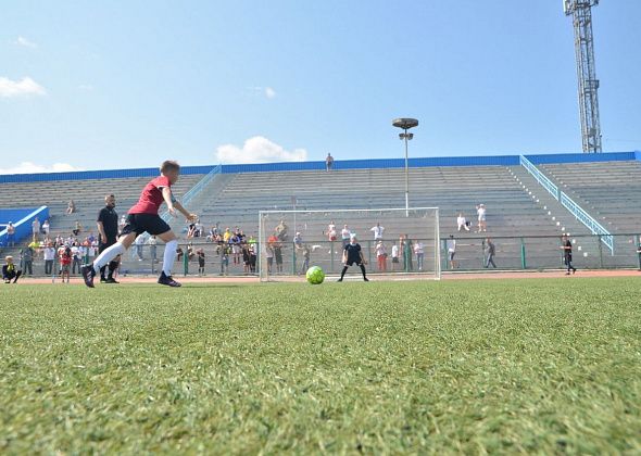 «Давай, сынок!». «Полиметалл» вновь организовал в Краснотурьинске детский  футбольный турнир