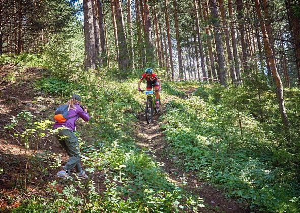 Спортсменка из Краснотурьинска завоевала серебро в велогонке на Голом Камне