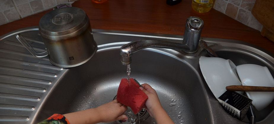 В двух домах нет горячей воды из-за ремонта задвижек