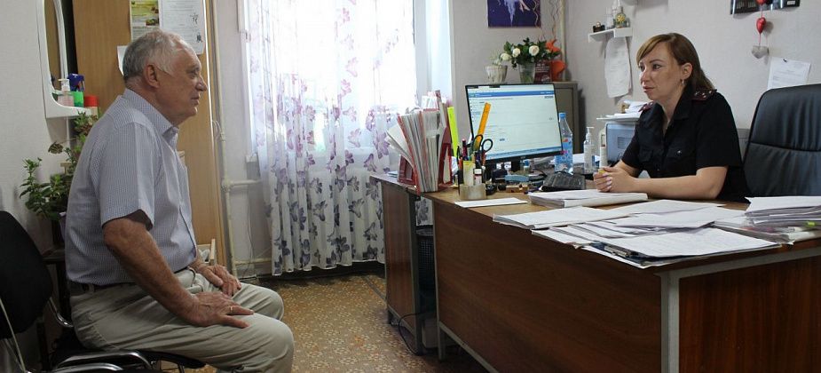 Общественник проверил ПДН и ГИБДД. Оценил "положительно"  