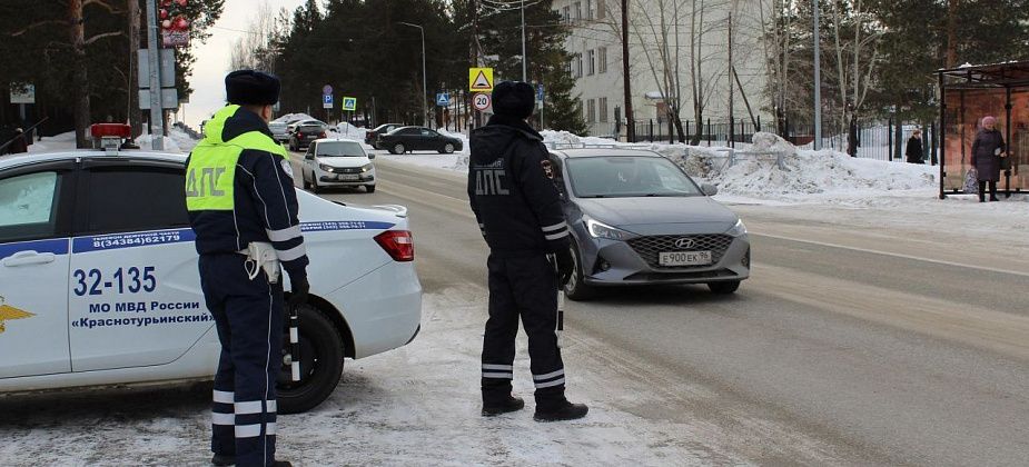 В выходные инспекторы ГИБДД задержали пятерых пьяных водителей