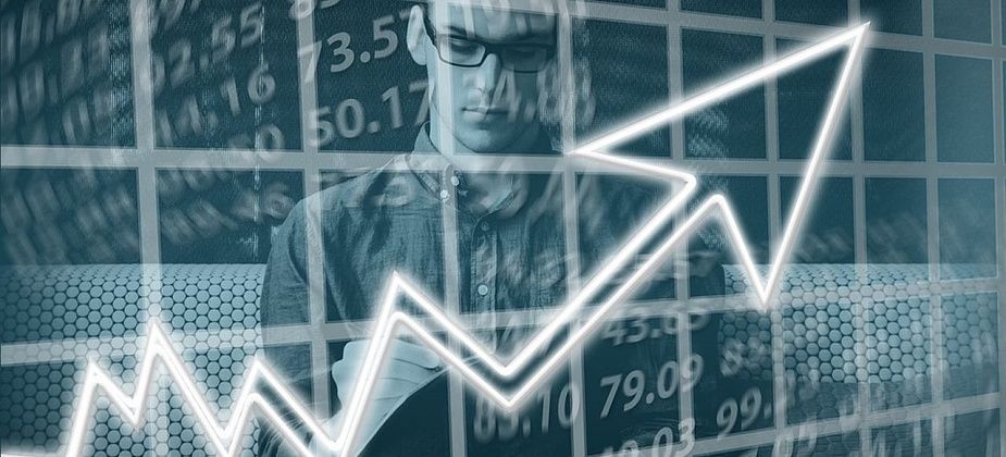 Центробанк озвучил прогноз о росте цен на продукты и товары