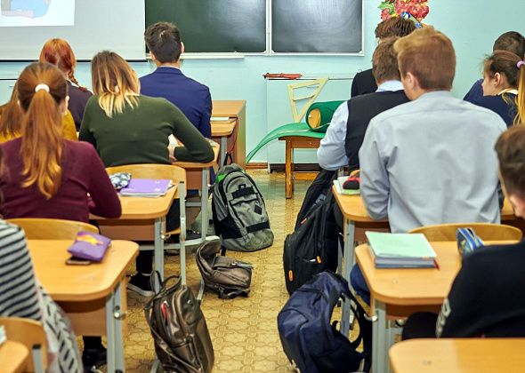 В Краснотурьинске снижается число воспитателей и учителей