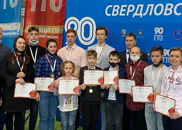 Двое краснотурьинских пловцов получили дипломы Министерства физической культуры и спорта Свердловской области
