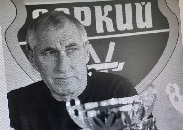 Скончался известный воспитанник краснотурьинского хоккея Валерий Бочков