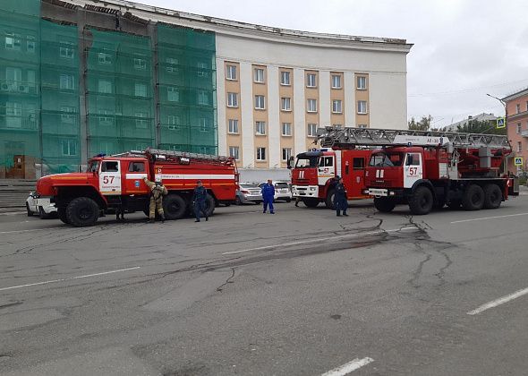 Администрацию Краснотурьинска эвакуировали из-за ложной тревоги