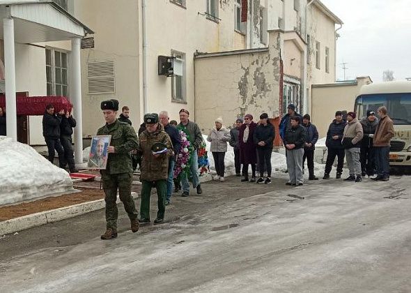 Простились с краснотурьинцем, погибшим в ходе спецоперации