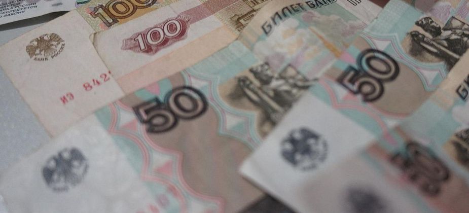 Зарплату в коммерческом секторе обяжут повышать как минимум раз в год?
